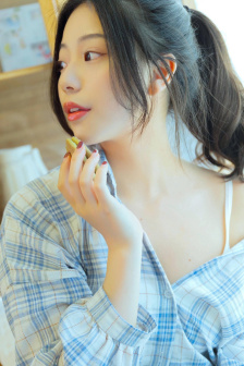 女人与公拘交酡免费网站