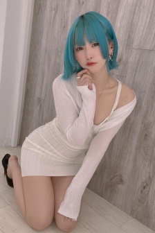 苏仨在yy掀裙